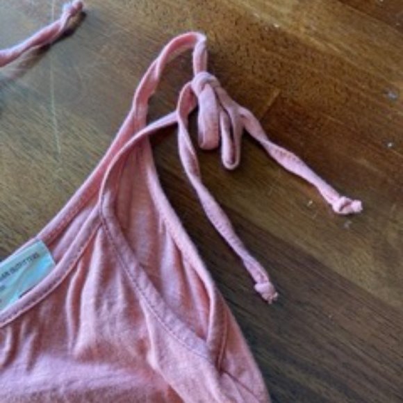 Urban Outfitters Salmon Crop Top with Ruffle and Tie Up Straps - Picture 5 of 6